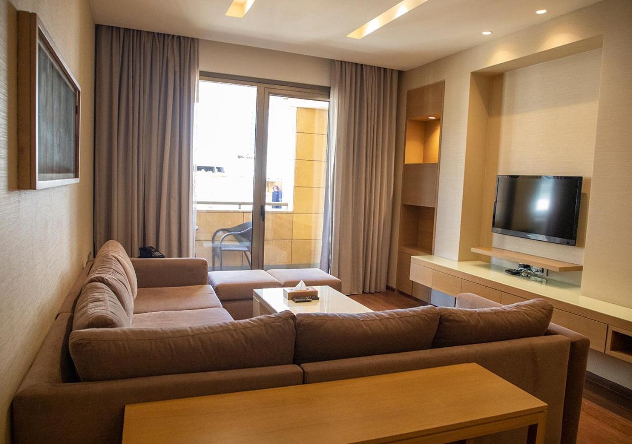 Saifi Suites Hotel Beirut Exterior photo