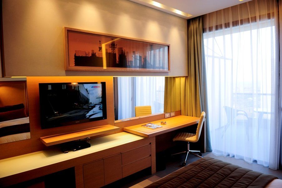 Saifi Suites Hotel Beirut Exterior photo